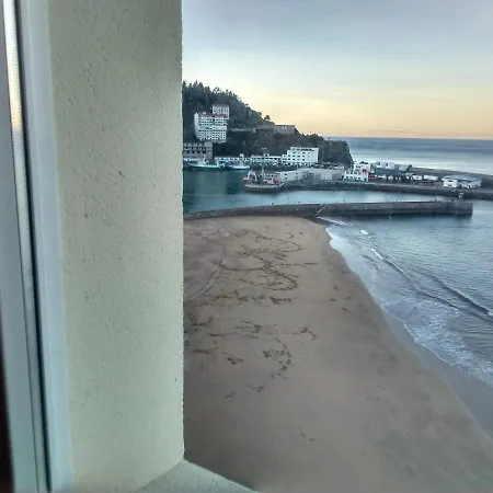 Arrigorri Ostatu Jatetxea * 翁达罗阿